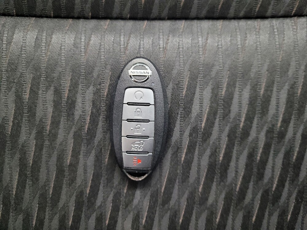 2019 Nissan Rogue in Las Vegas, NV 89104 - 18074446 32