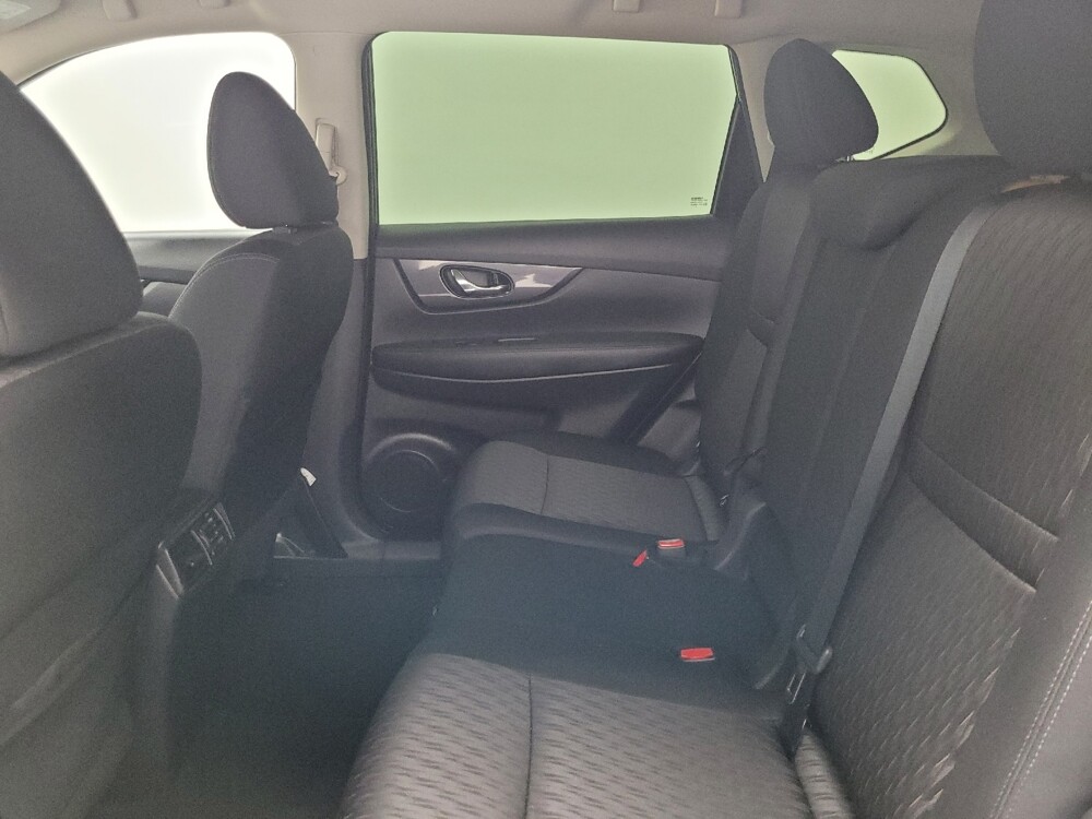 2019 Nissan Rogue in Las Vegas, NV 89104 - 18074446 18