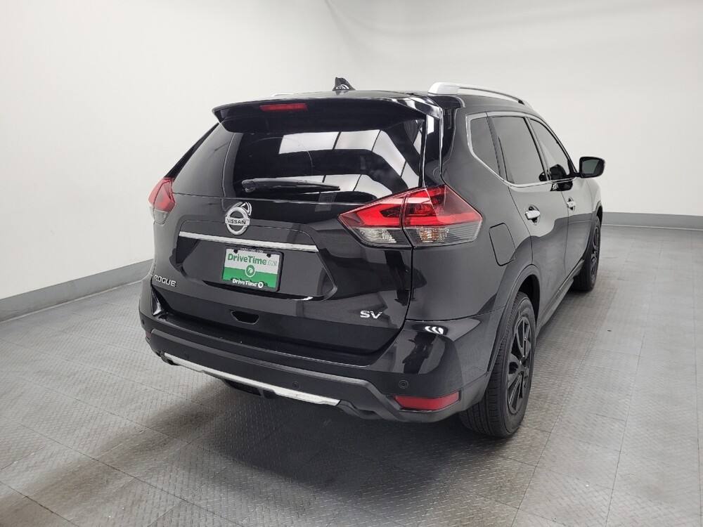 2019 Nissan Rogue in Las Vegas, NV 89104 - 18074446 9