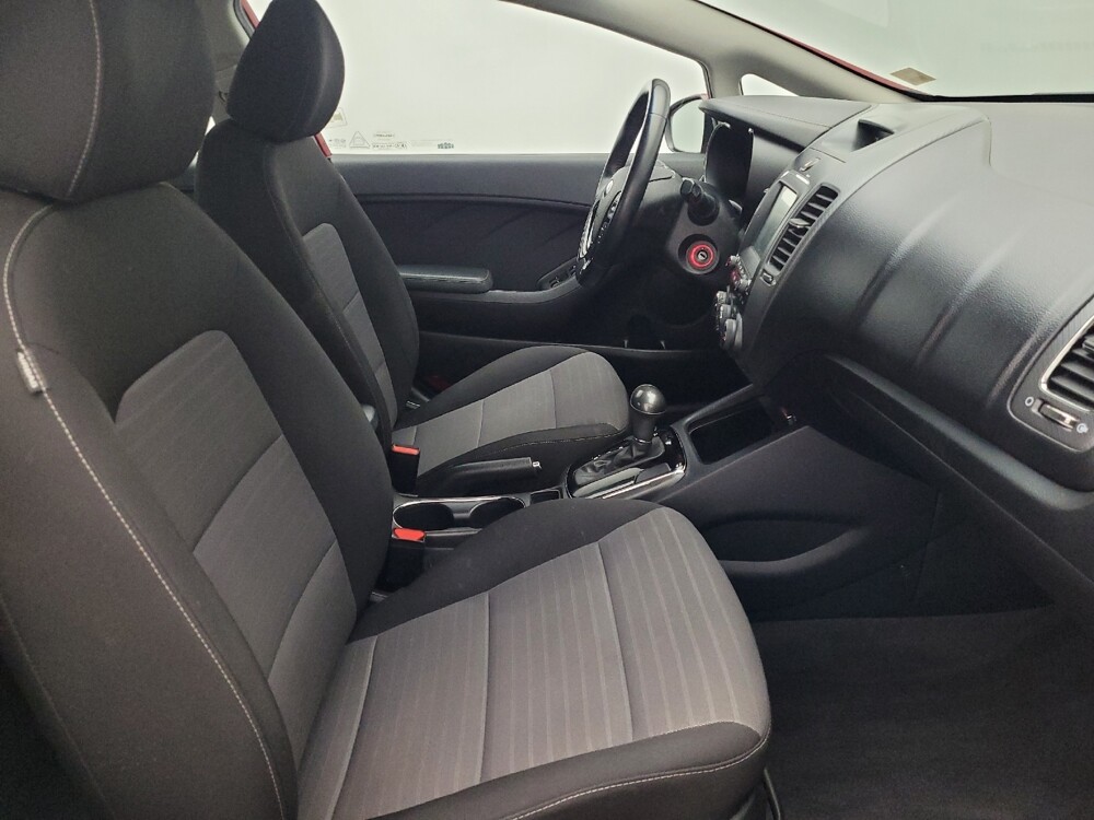 2018 Kia Forte in Greenville, SC 29607 - 18074459 21