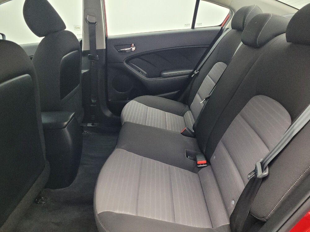 2018 Kia Forte in Greenville, SC 29607 - 18074459 18