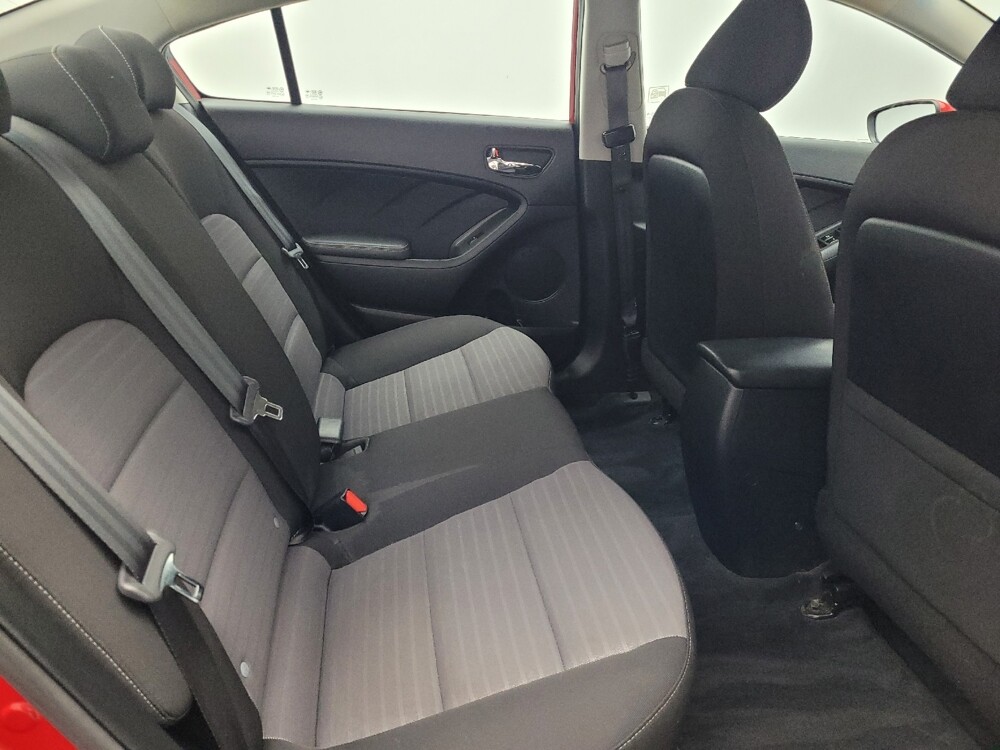 2018 Kia Forte in Greenville, SC 29607 - 18074459 19