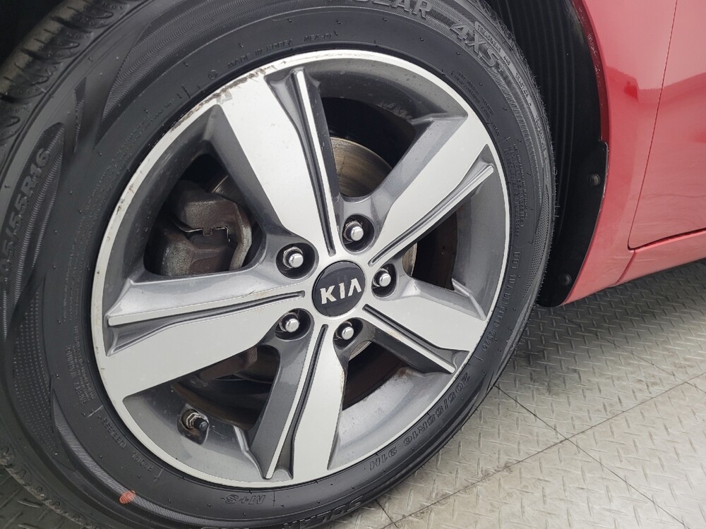 2018 Kia Forte in Greenville, SC 29607 - 18074459 31