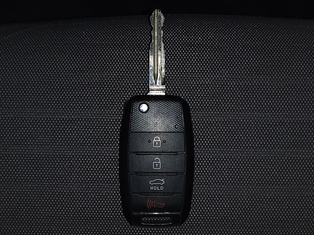 2018 Kia Forte in Greenville, SC 29607 - 18074459 32