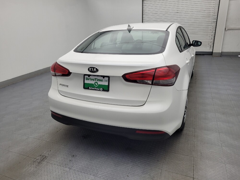 2018 Kia Forte in Charlotte, NC 28213 - 18074465 7