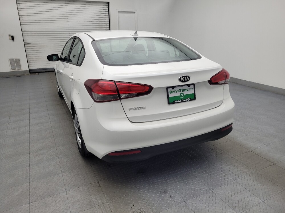 2018 Kia Forte in Charlotte, NC 28213 - 18074465 6