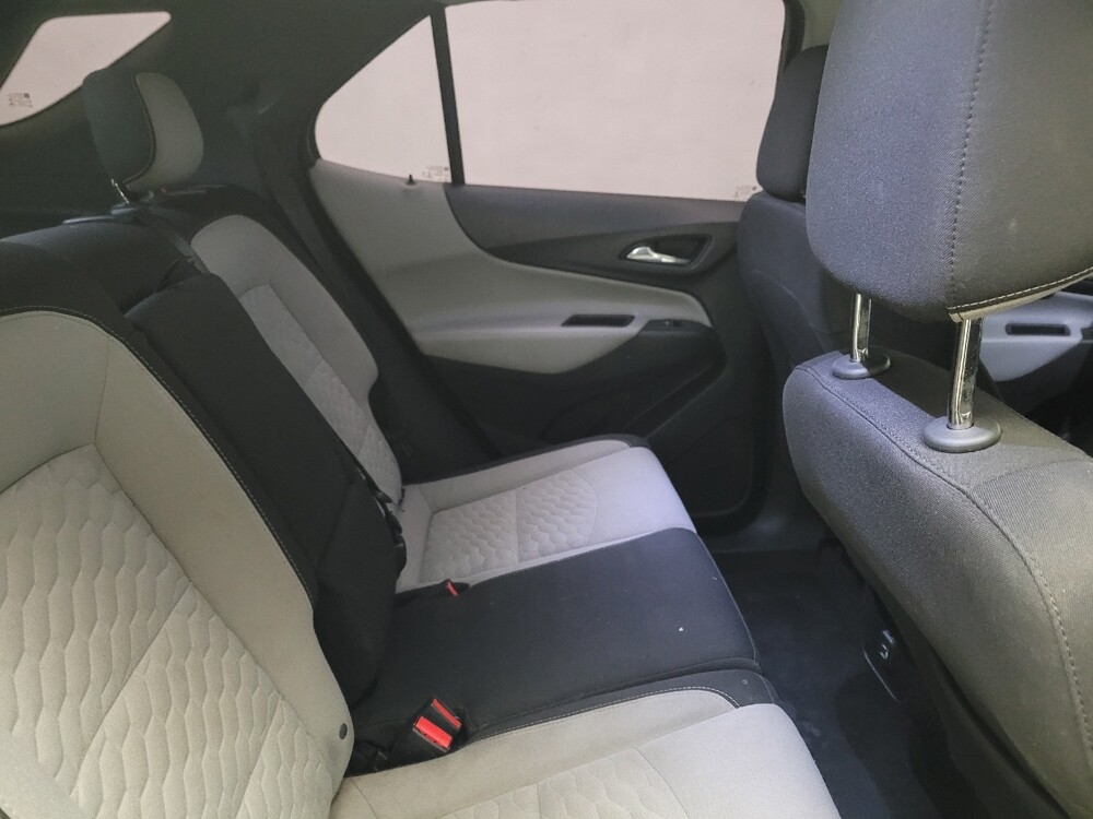 2020 Chevrolet Equinox in Bakersfield, CA 93309 - 18074538 19