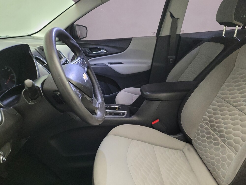 2020 Chevrolet Equinox in Bakersfield, CA 93309 - 18074538 17