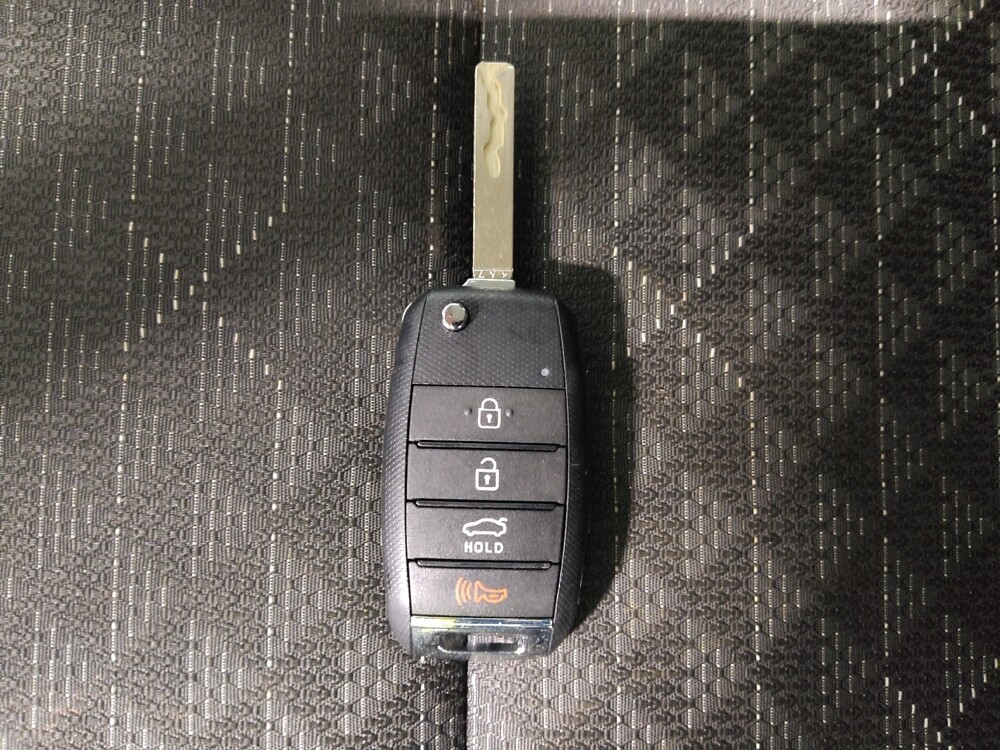 2022 Kia Rio in Columbus, OH 43231 - 18074571 32