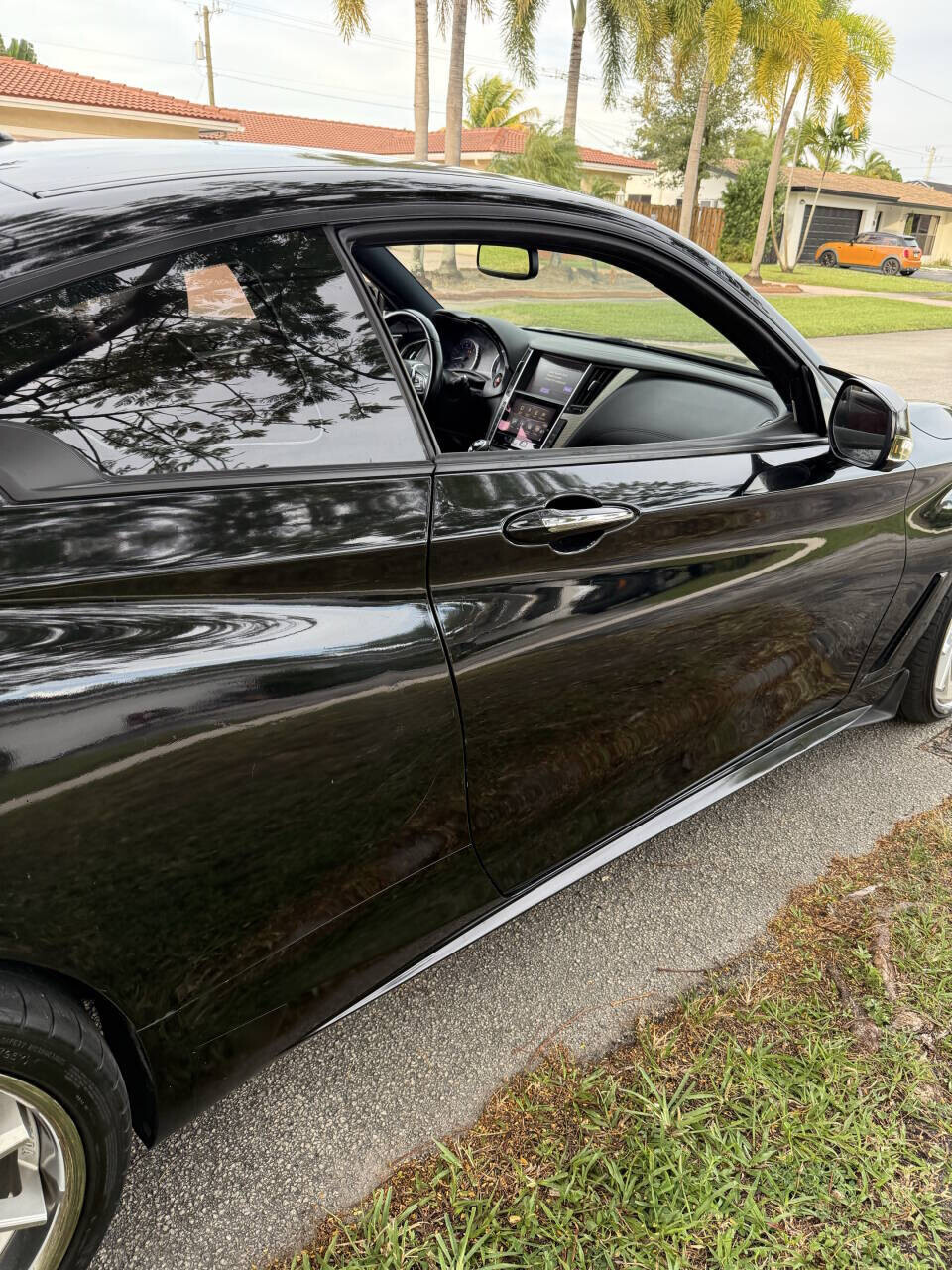 2017 INFINITI Q60 in Hollywood, FL 33023-1906 - 18074574 28