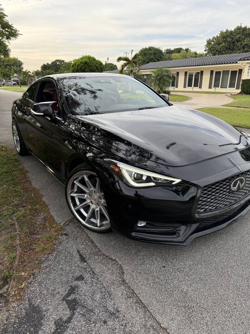 2017 INFINITI Q60 in Hollywood, FL 33023-1906 - 18074574 21