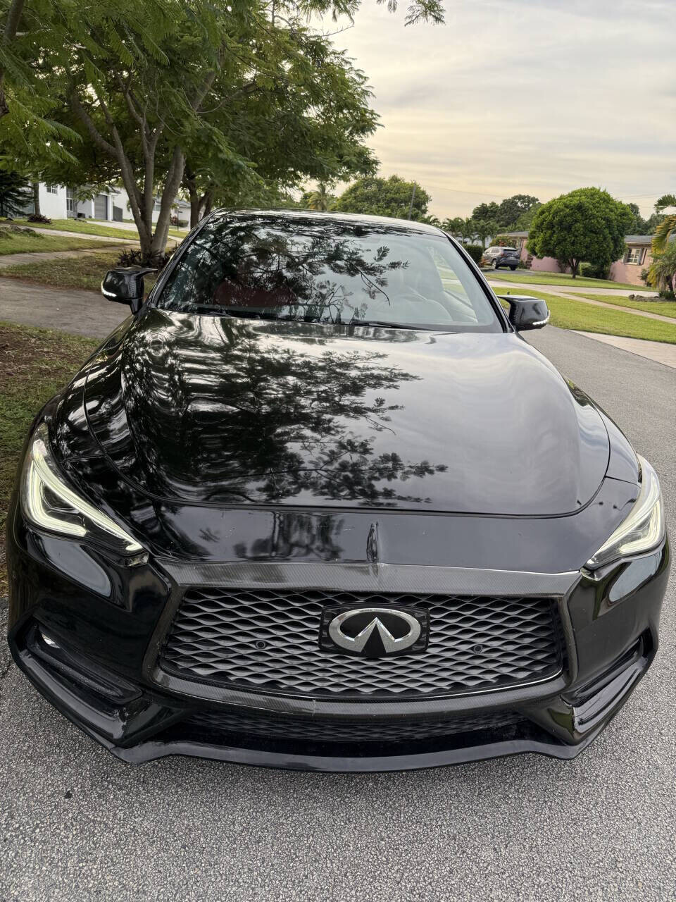 2017 INFINITI Q60 in Hollywood, FL 33023-1906 - 18074574 22