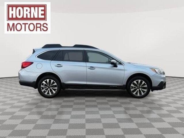 2016 Subaru Outback in Mesa, AZ 85212 - 18074577 10