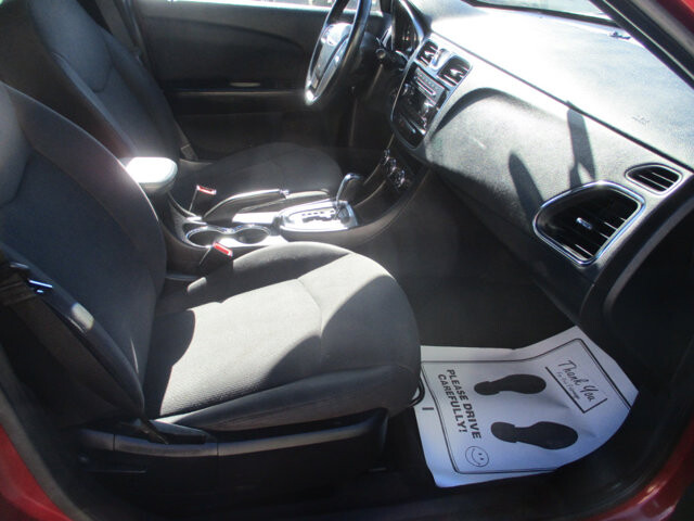 2013 Chrysler 200 in Oak Grove, MO 64075 - 18074580 11