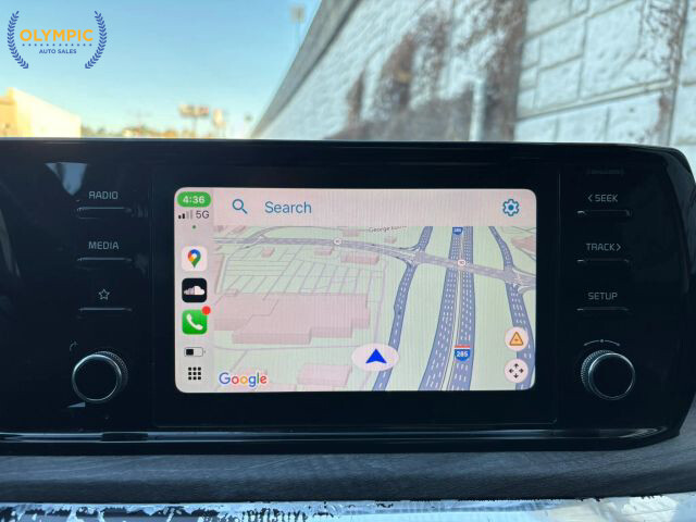 2021 Kia K5 in Decatur, GA 30032 - 18074589 28