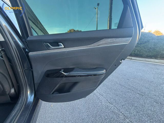 2021 Kia K5 in Decatur, GA 30032 - 18074589 45