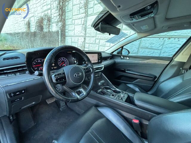 2021 Kia K5 in Decatur, GA 30032 - 18074589 17