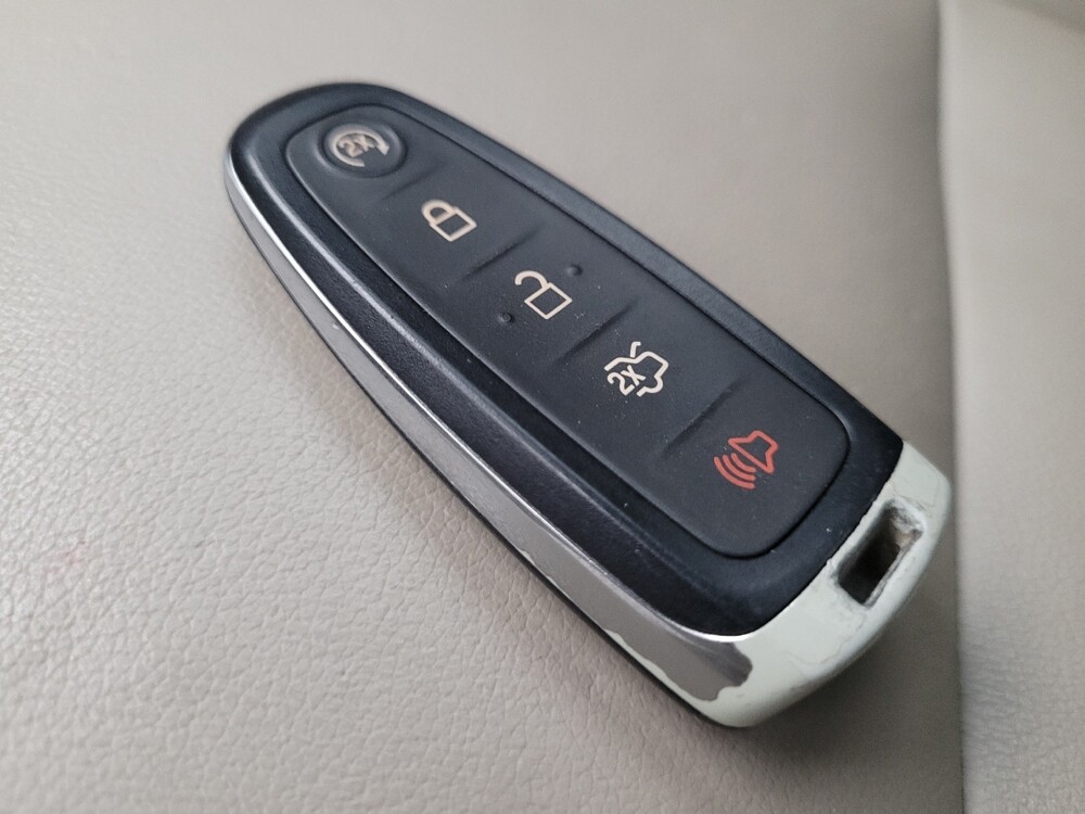 2018 Ford Escape in Mesa, AZ 85210 - 18074648 32