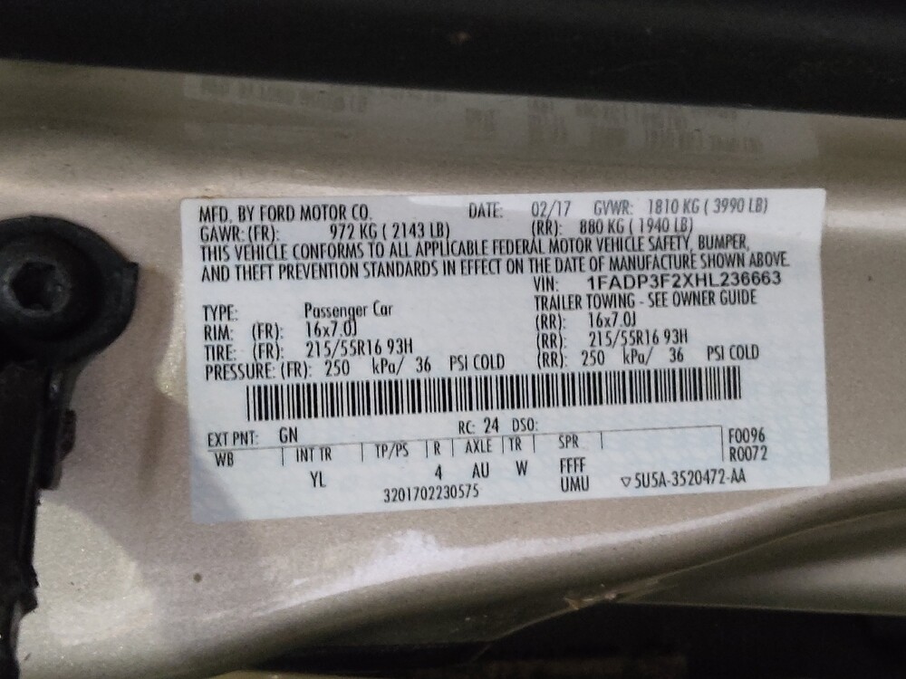 2017 Ford Focus in Lakeland, FL 33815 - 18074662 33