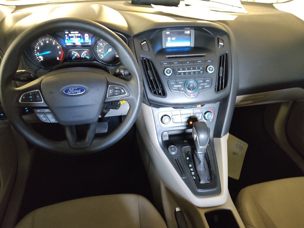 2017 Ford Focus in Lakeland, FL 33815 - 18074662 22