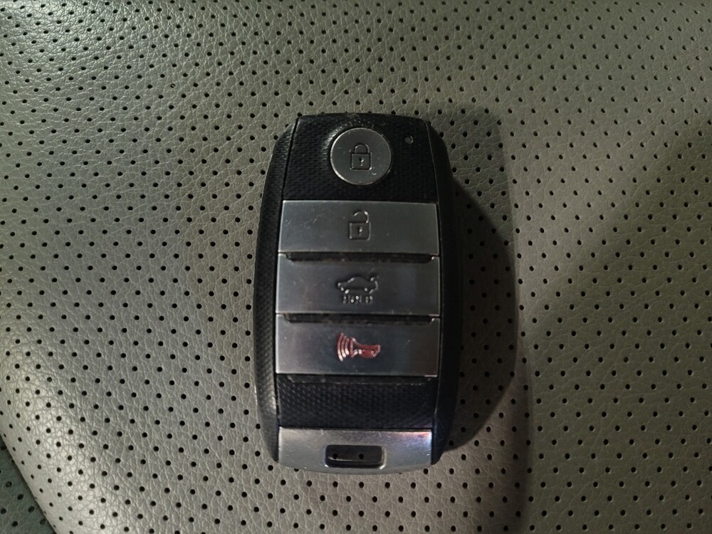 2016 Kia Optima in Kissimmee, FL 34744 - 18074675 32