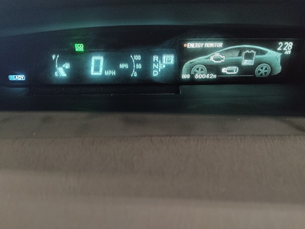 2015 Toyota Prius in Hialeah, FL 33014 - 18074683 23