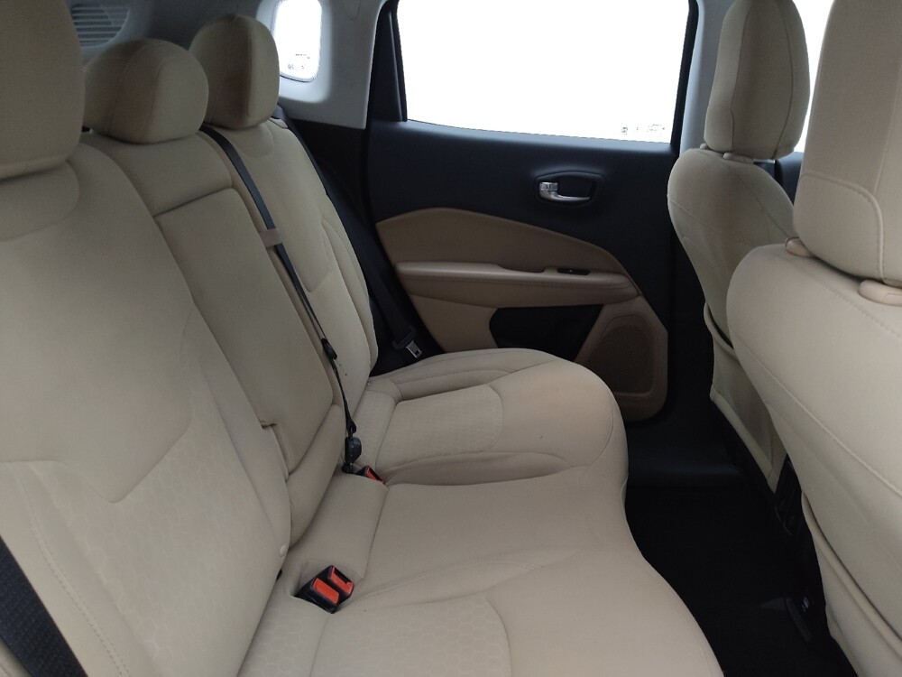 2020 Jeep Compass in Greenville, NC 27834 - 18074688 19