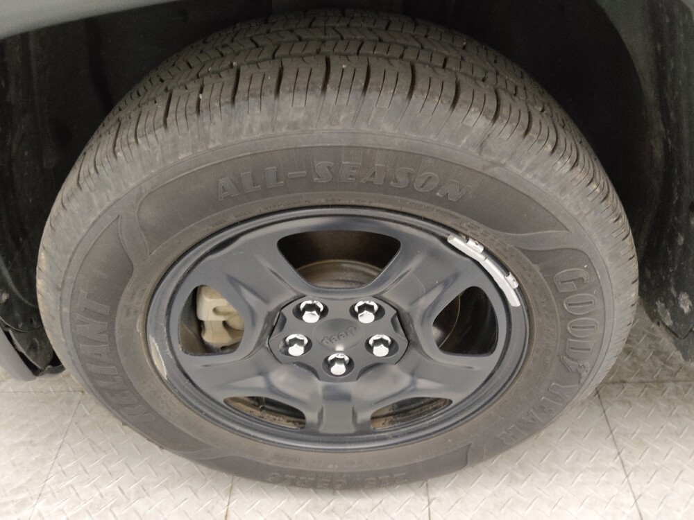 2020 Jeep Compass in Greenville, NC 27834 - 18074688 31