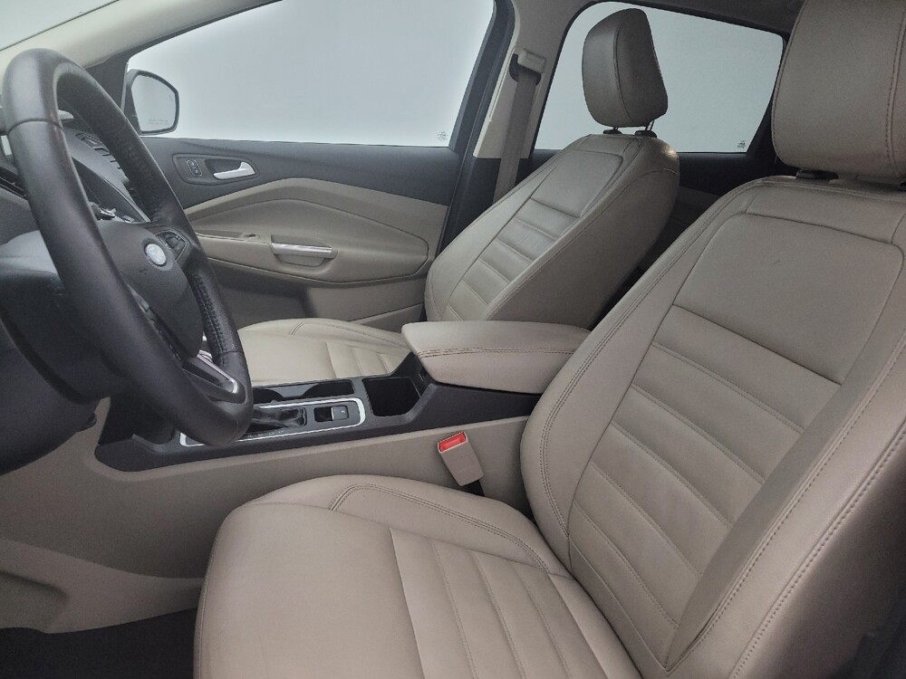 2018 Ford Escape in Columbia, SC 29210 - 18074706 17