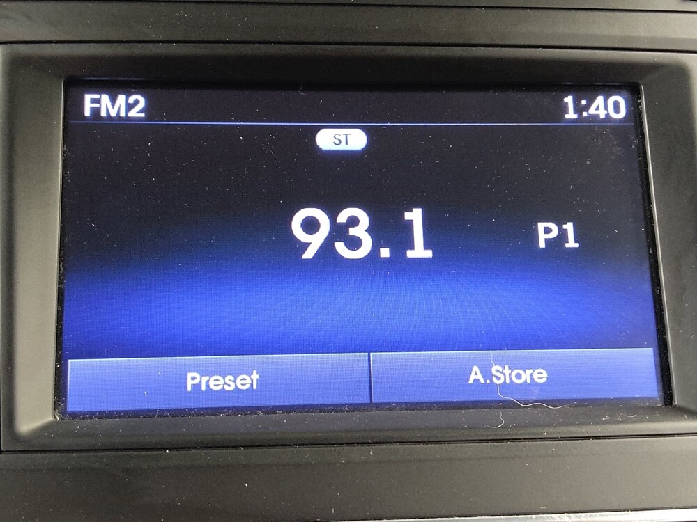 2017 Hyundai Santa Fe in Winston-Salem, NC 27103 - 18074710 25