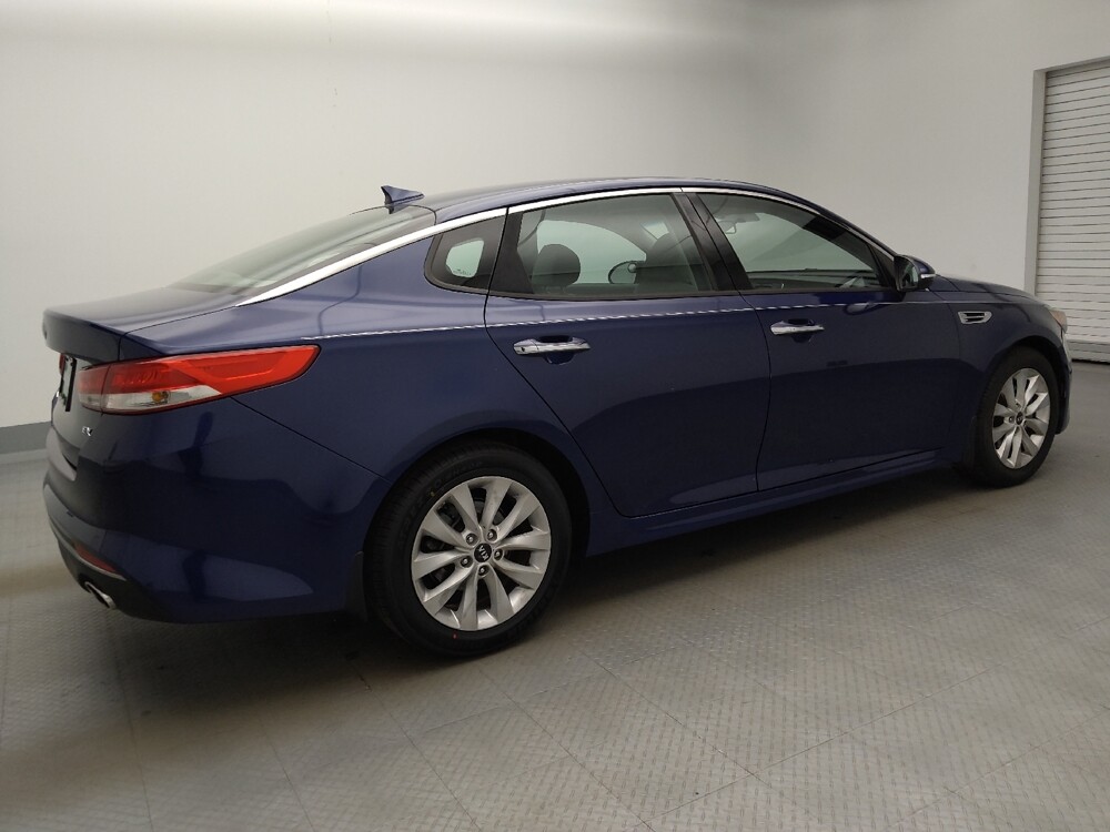 2016 Kia Optima in Springfield, MO 65807 - 18074722 10