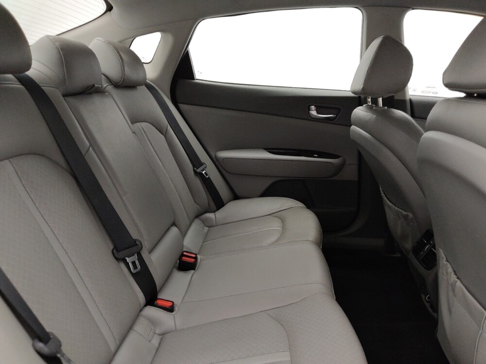 2016 Kia Optima in Springfield, MO 65807 - 18074722 19