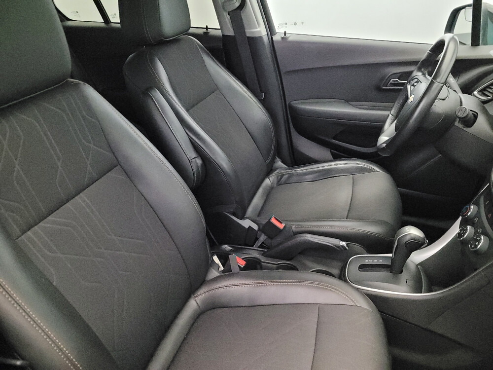 2017 Chevrolet Trax in Pittsburgh, PA 15237 - 18074762 21