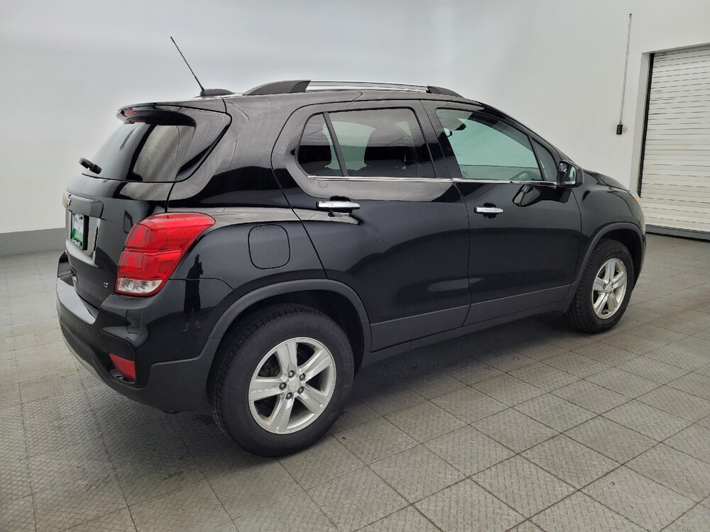 2017 Chevrolet Trax in Pittsburgh, PA 15237 - 18074762 10