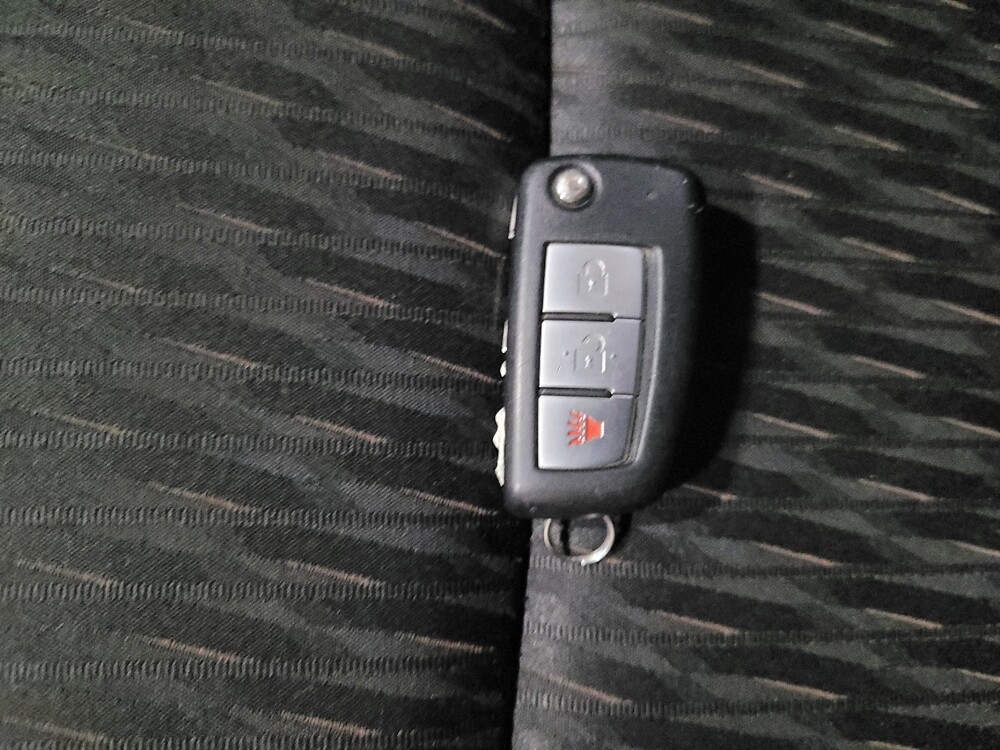 2019 Nissan Rogue in Newport News, VA 23601 - 18074769 32