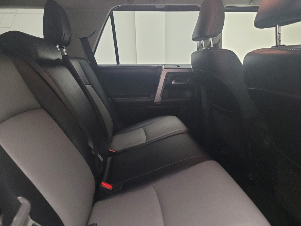 2019 Toyota 4Runner in Taylor, MI 48180 - 18074787 19