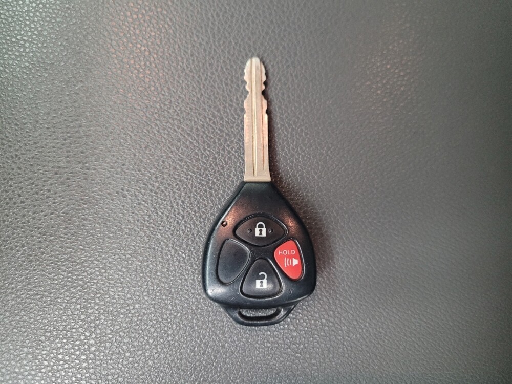 2019 Toyota 4Runner in Taylor, MI 48180 - 18074787 32