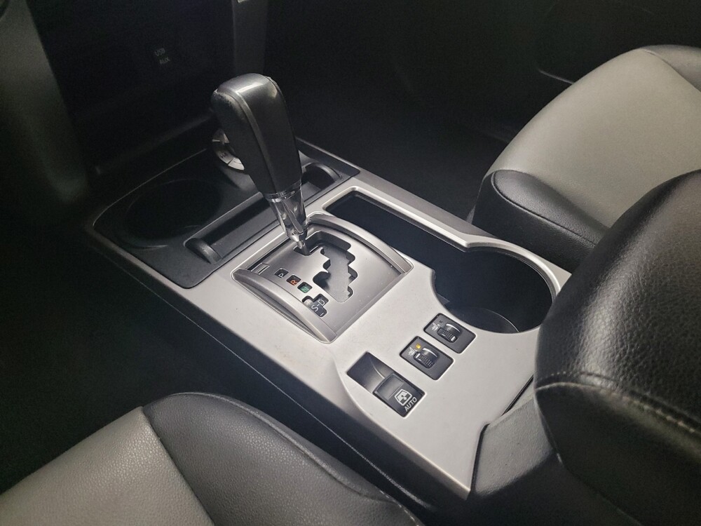 2019 Toyota 4Runner in Taylor, MI 48180 - 18074787 26