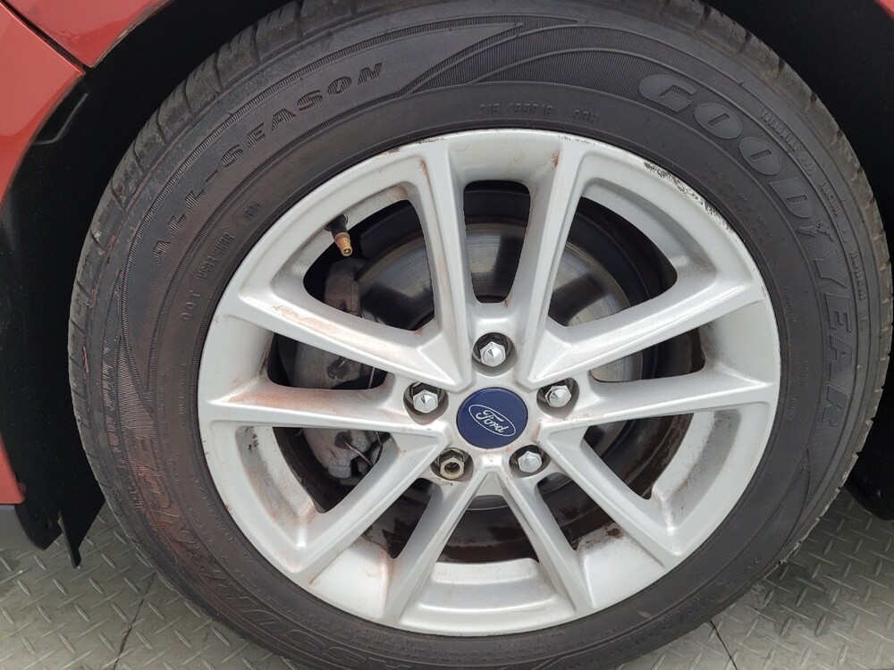 2018 Ford Focus in Charlotte, NC 28213 - 18074917 31