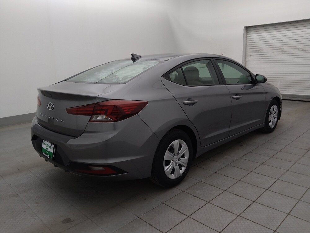 2019 Hyundai Elantra in Lakeland, FL 33815 - 18074925 10