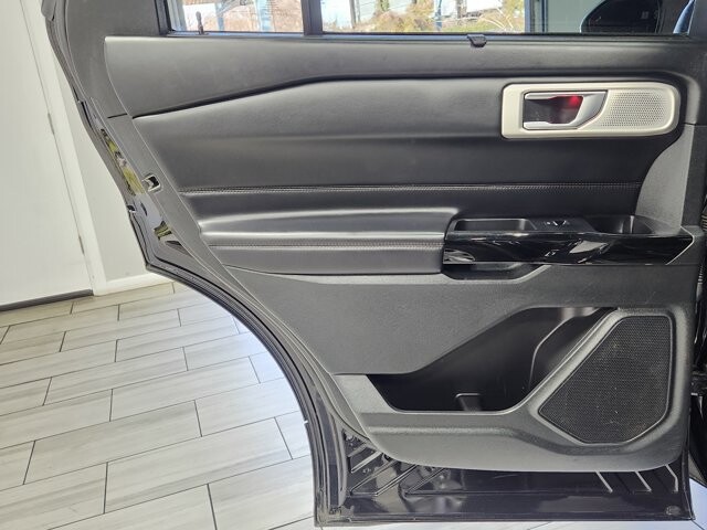 2022 Ford Explorer in Cinnaminson, NJ 08077 - 18074958 12
