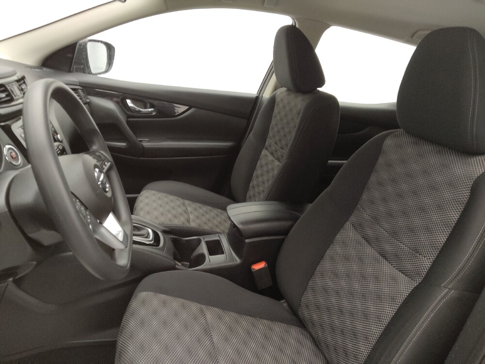 2019 Nissan Rogue Sport in Greenville, NC 27834 - 18075007 17