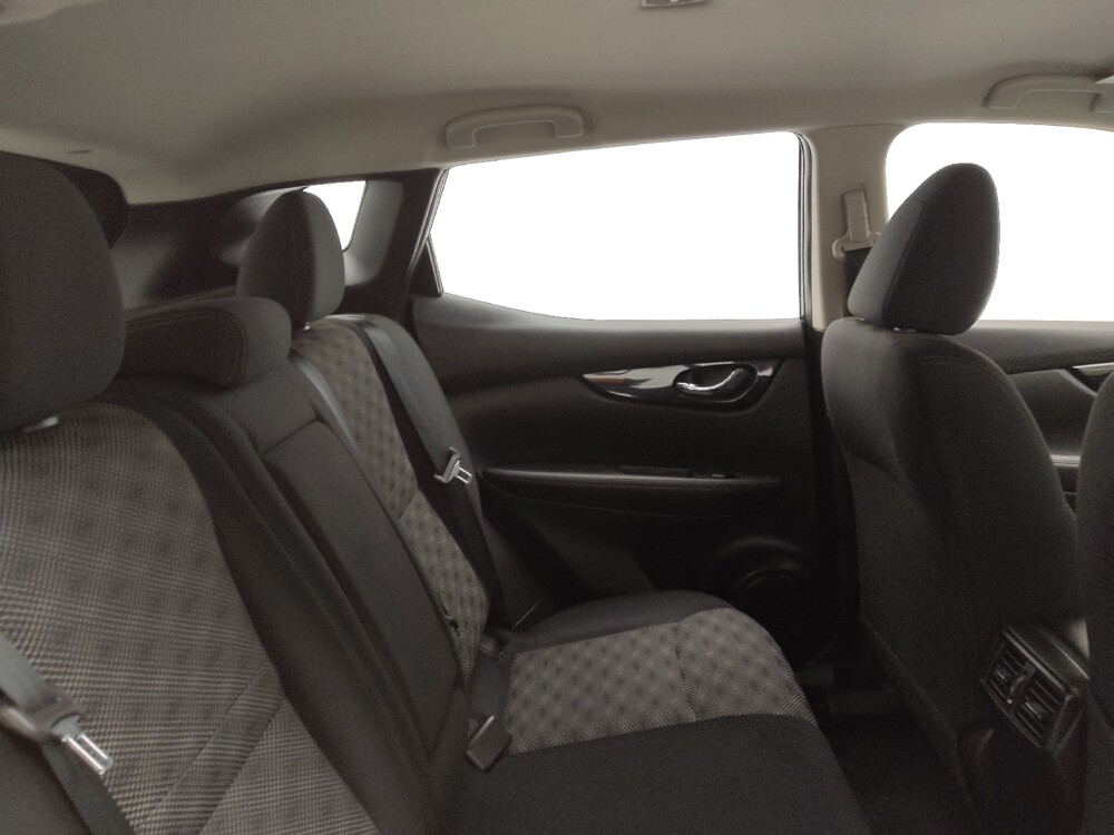 2019 Nissan Rogue Sport in Greenville, NC 27834 - 18075007 19