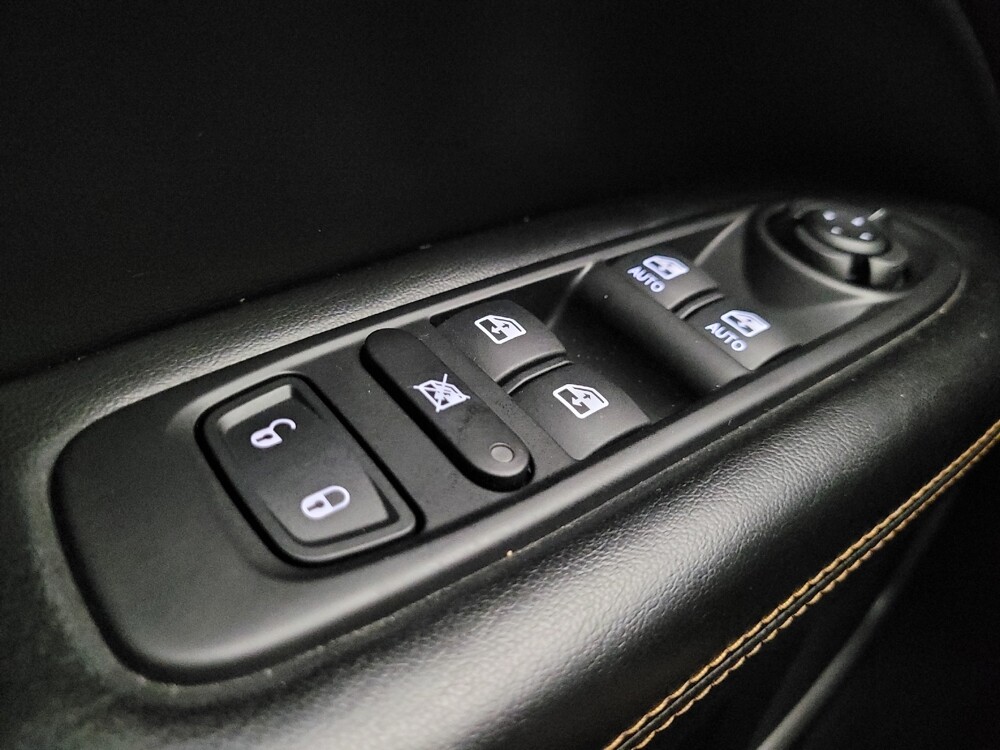 2019 Jeep Compass in Phoenix, AZ 85022 - 18075047 27