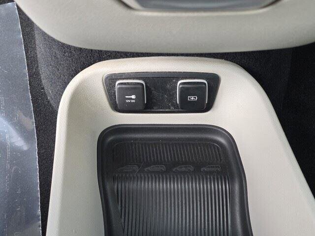 2021 Chrysler Pacifica in Mesa, AZ 85212 - 18075063 21