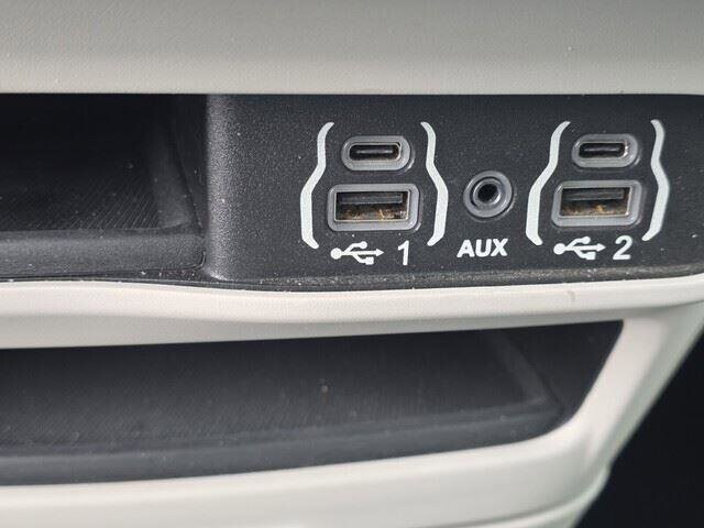 2021 Chrysler Pacifica in Mesa, AZ 85212 - 18075063 22