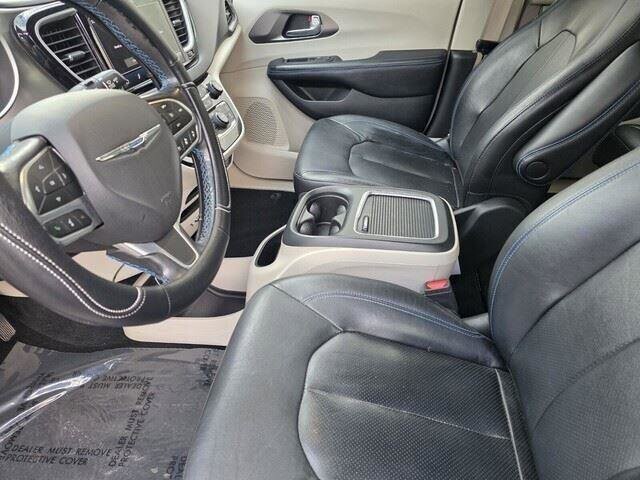 2021 Chrysler Pacifica in Mesa, AZ 85212 - 18075063 13