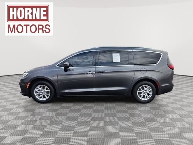 2021 Chrysler Pacifica in Mesa, AZ 85212 - 18075063 4