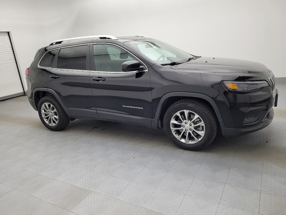 2019 Jeep Cherokee in Fayetteville, NC 28304 - 18075092 11