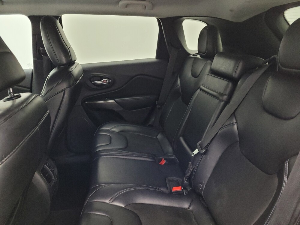 2019 Jeep Cherokee in Fayetteville, NC 28304 - 18075092 18